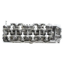 Load image into Gallery viewer, 8 Valves 2.4L 22R-E 22R Engine Block Assembly for Toyota 4Runner Celica Corona Cressida Hilux Land Cruiser