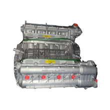 Load image into Gallery viewer, Mercedes-Benz 156985 156980 6.2L Engine Assembly for C63 AMG (New) - photo 2