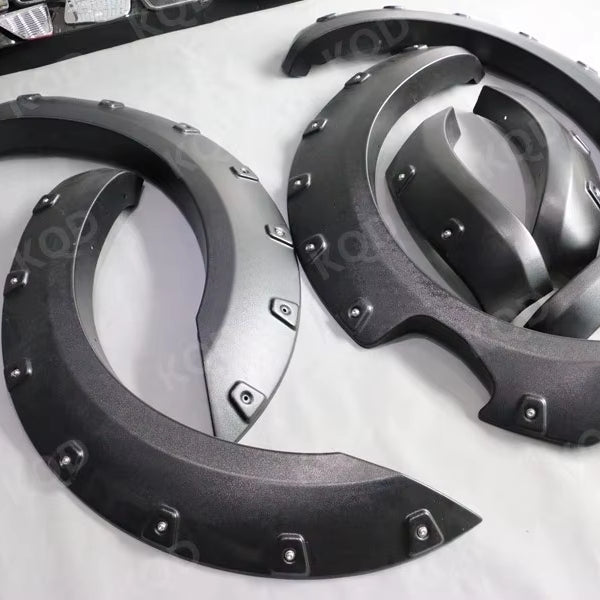 [HIL-FEN-007] Toyota Hilux ABS Fender Flares