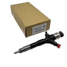 Load image into Gallery viewer, Diesel injector 23670-39316 close-up