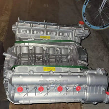 Load image into Gallery viewer, Mercedes-Benz 156985 156980 6.2L Engine Assembly for C63 AMG (New) - photo 4