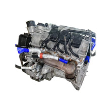 Load image into Gallery viewer, Mercedes-Benz 112 M112 2.8L Engine Assembly for S280 E240 (Used) - photo 5