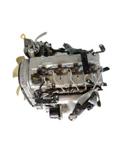 Load image into Gallery viewer, Kia D4CB 2.5L Engine Assembly for Sorento (Used) - photo 1