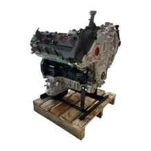 Load image into Gallery viewer, Toyota 1VD 4.5L Turbo Engine Assembly for Land Cruiser (Remanufactured) - photo 3