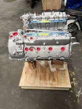 Load image into Gallery viewer, Toyota Lexus 1UR-FE 4.6L Bare Engine Assembly for Land Cruiser (New) - photo 6