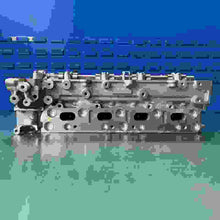 Load image into Gallery viewer, Auto Engine OM651.901 908724 A6510103220 A6510103020 Cylinder Head Assembly for Mercedes Benz B180/B200
