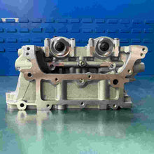 Load image into Gallery viewer, Auto Engine OM651.901 908724 A6510103220 A6510103020 Cylinder Head Assembly for Mercedes Benz B180/B200