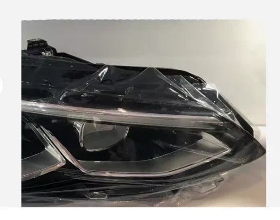 VW Golf 8 (Mk8) 2020– 6000K LED Headlight Assembly 5HG941006