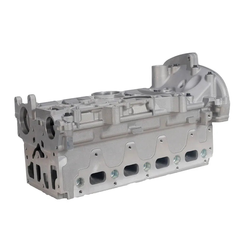 Motor K4M K4J Engine Cylinder Head OEM 7701475914 7701471364 7701474361 for France Renault Car