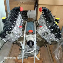 Load image into Gallery viewer, Land Rover 368DT 3.6L Turbo Engine Assembly (Remanufactured) - photo 6