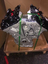 Load image into Gallery viewer, Hyundai Kia G6DG 3.0L Engine Assembly for Santa Fe Azera Genesis Coupe (New) - photo 6