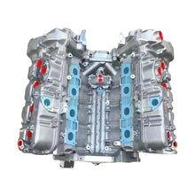 Load image into Gallery viewer, BMW N63 N63B44A 4.4L Turbo Engine Assembly for X6 E71 F15 F02 X5 E70 X5 (Remanufactured) - photo 1