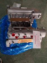 Load image into Gallery viewer, Hyundai G6EA 2.7L Engine Assembly for Sale (New) - photo 5