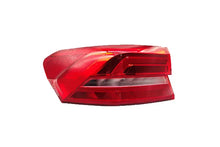 Load image into Gallery viewer, Volkswagen LED Tail Light Assembly 19D945095 / 19D945096