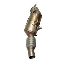 Load image into Gallery viewer, 2025 Model for BMW 525 530 G60 G68 Three-way Catalytic Converter