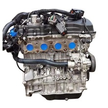Load image into Gallery viewer, Hyundai G4KJ 2.4L Petrol Engine Assembly for Sale (Used) - photo 1