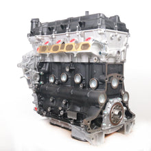 Load image into Gallery viewer, 100% Hot Running-in Tested 2.7L Dual VVTI 2TR 2TR-FE Motor Long Block Engine for Toyota Hiace Bus Hilux 4runner