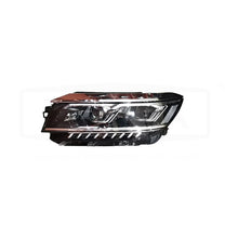Load image into Gallery viewer, VW Passat 2015–2016 Headlight Assembly 6000K 3GB941773 3GB941081