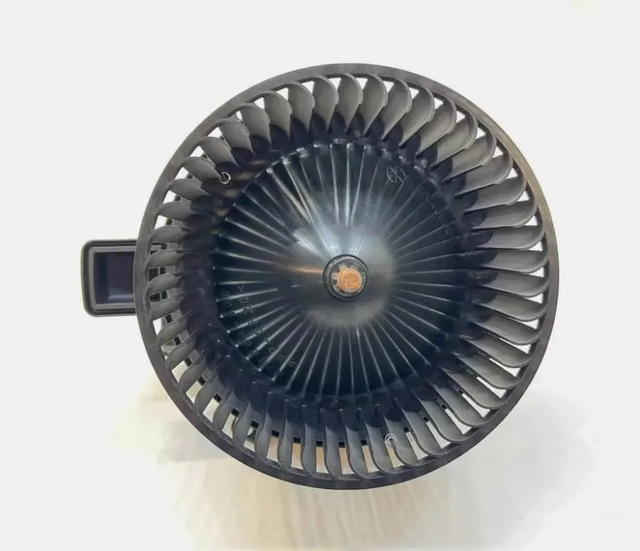 Audi A4 B9 / A5 / A6 C8 / Q7 12V HVAC Blower Motor Fan 4M1820021