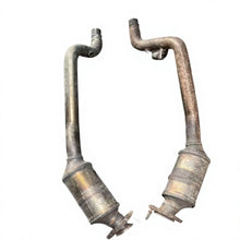 Load image into Gallery viewer, Used Jaguar F-TYPE 3.0T Three-way Catalytic Converter