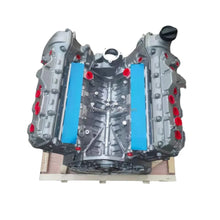Load image into Gallery viewer, BMW S65 S65B40A 4.0L Engine Assembly for E93 Convertible M3 (Remanufactured) - photo 2