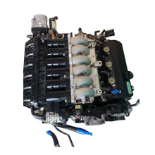 Load image into Gallery viewer, Mitsubishi 6B31 3.0L Engine Assembly for Outlander (Used) - photo 1