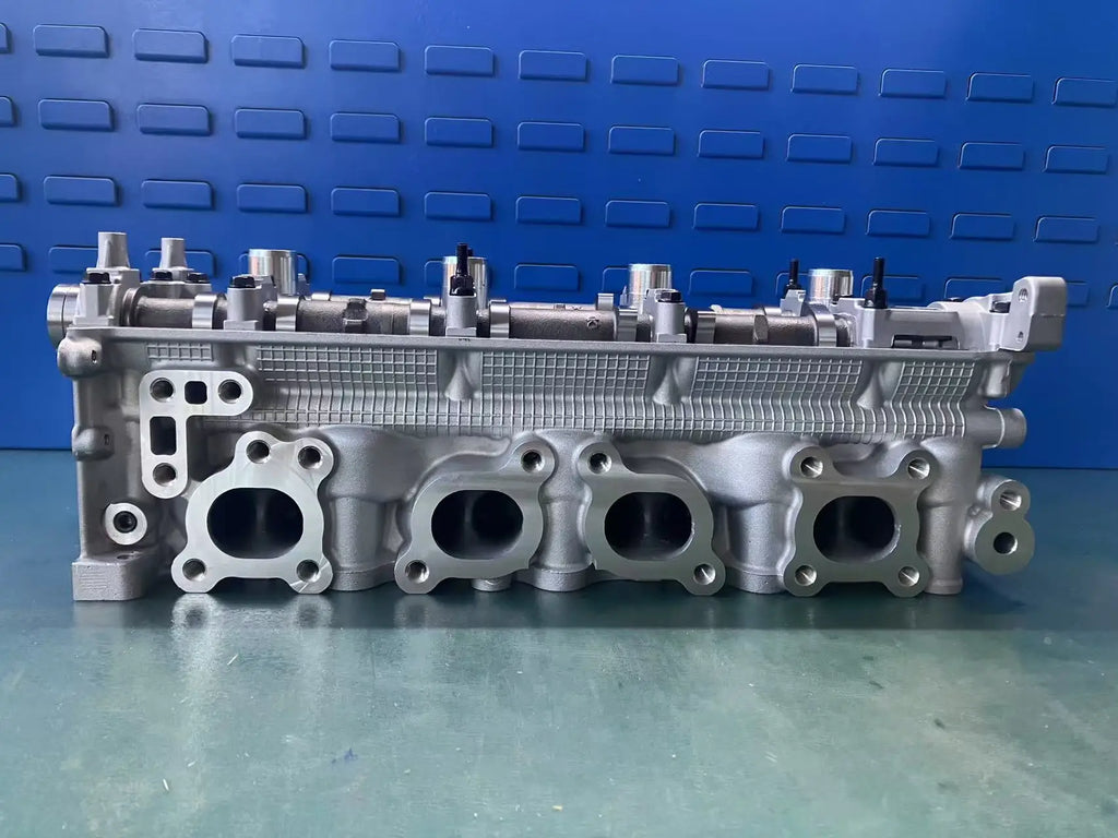 J20B Engine Cylinder Head for SUZUKI SX4 GRAND VITARA 11100-57L00 11100-77E00