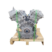 Load image into Gallery viewer, Toyota 5GR 2.5L Engine Assembly for Crowns Corona Reiz (Remanufactured) - photo 1