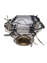 Load image into Gallery viewer, Mercedes-Benz 156985 156980 6.2L Engine Assembly for C63 AMG (Used) - photo 5