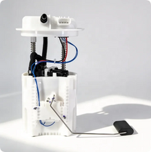 Load image into Gallery viewer, Chrysler Grand Voyager V / Town &amp; Country 2008–2010 3.3 Fuel Pump 68030875AA 68030875AB