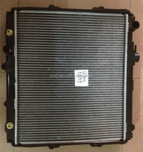 Load image into Gallery viewer, TY-HX-RAD-08 Aluminum Radiator for Hilux LN141 3L Engine