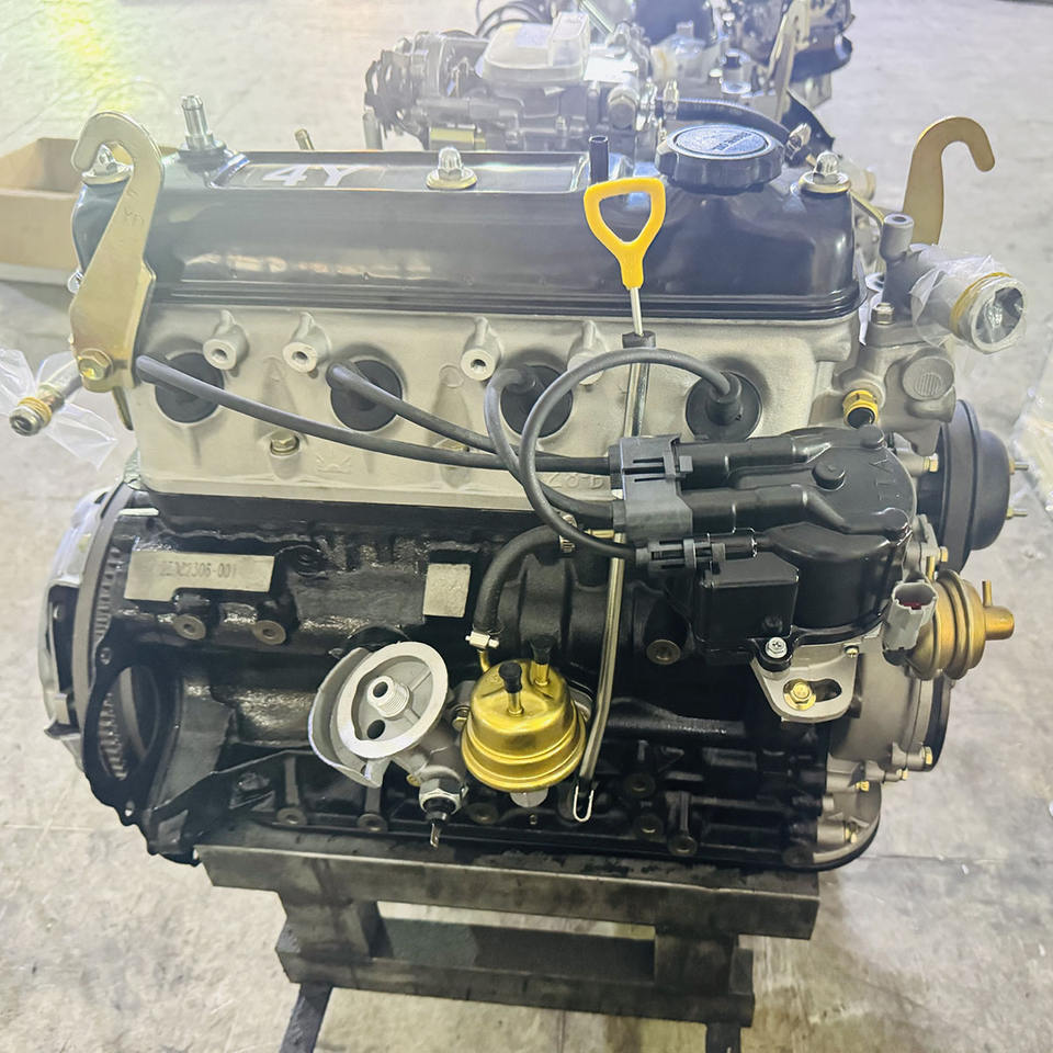 Factory Supply 4Y EFI 4Y-E Carburetor Long Block Engine Assembly for Daihatsu Delta Truck Van Crown Hiace Hilux Forklift