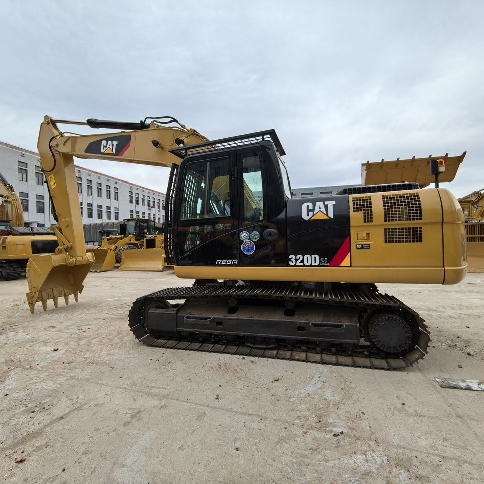 CAT 320D2L Crawler Excavator - 20 Ton
