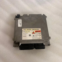 Load image into Gallery viewer, Hot Sell Excavator Engine Computer Board 4HK1 for Isuzu ECU 8982046851