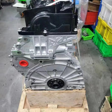 Load image into Gallery viewer, BMW N47 N47D20 N47D20A 2.0L Turbo Long Block Engine for 118d Chassis F20 (Remanufactured) - photo 2