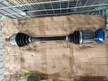 Load image into Gallery viewer, VW Tiguan 2010–2013 Front CV Drive Shaft Assembly 5ND407761E / 5ND407762E