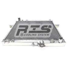 Load image into Gallery viewer, IZ-DM-RAD-01 Aluminum Alloy Radiator for Isuzu D-MAX 2.5 4X4