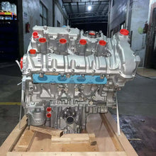 Load image into Gallery viewer, BMW S63 S63B44A S63B44TU 4.4L Turbo Petrol Engine Assembly for X5 E70 X6 E71 M6 AMG (New) - photo 5