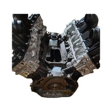 Load image into Gallery viewer, Land Rover BMW Jaguar 448DT 4.4L Turbo Engine Assembly for 6 Cylinder Fuel Type (Remanufactured) - photo 1