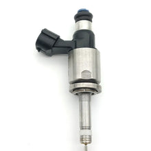 Load image into Gallery viewer, Toyota Highlander / Lexus Fuel Injector 23250-31120 / 23250-0P090 / 23209-0P090