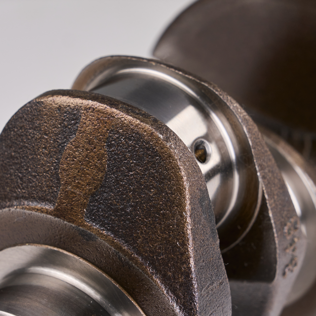 Land Rover / Jaguar AJ200D 204DTA 2.0 Twin-Turbo Diesel Crankshaft – OE LR111062