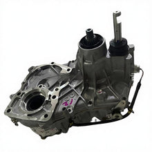 Load image into Gallery viewer, 1HZ Transfer Case Assembly 36110-6E181 (Feichuang) for Toyota Land Cruiser 70/80/100 (1HZ) - Transfer Case Assembly