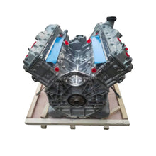 Load image into Gallery viewer, BMW S65 S65B40A 4.0L Engine Assembly for E93 Convertible M3 (Remanufactured) - photo 4