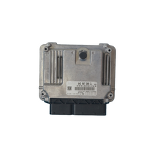 Load image into Gallery viewer, New Audi ECU Sagitar for 7 Magotan for 1.4T 1.5T A3 Q3 Octavia Superb MED17.1.27 0261S18568 Replacement