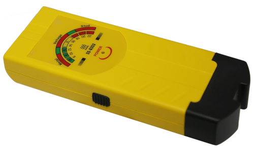 4-in-1 Metal, Voltage, Stud & Moisture Tester