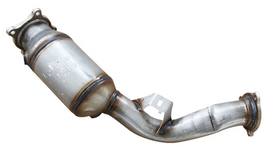 Audi A4 Catalytic Converter Top Quality Direct Fit Audi A4 2.0T Catalytic Converter Replacement Stainless Steel Ceramic Exhaust Emission Control Part