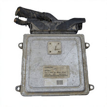 Load image into Gallery viewer, Second Hand Car Dismantling Parts EngineComputer Board ELANTRA IX25 IX35 CERATO ECU SIM2K-140 39102-25142